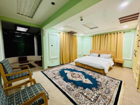 Reelum Residency